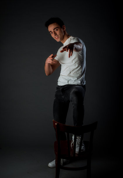 现代风格的时尚图片下载