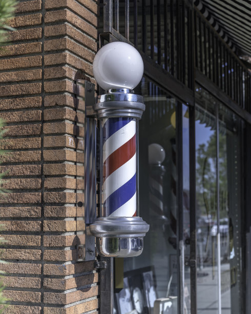 一个理发店的柱子的细节。图片下载