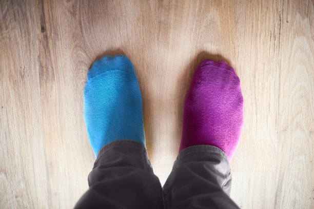 奇怪的袜子的选择图片下载