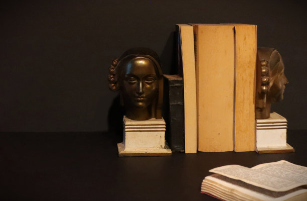 装饰艺术书挡图片下载