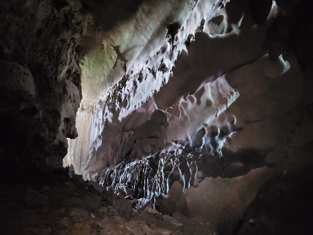 大邦瓜克里斯的天然岩层。图片下载