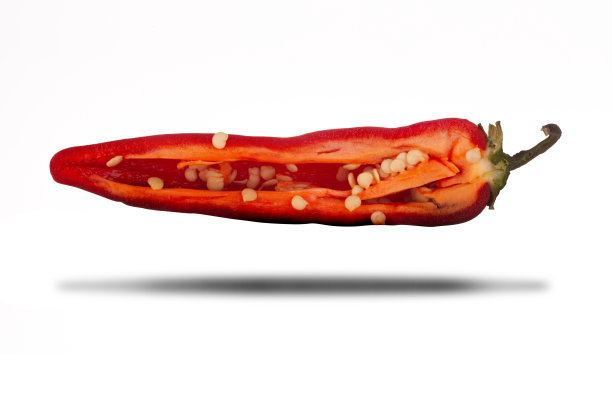 里面是红辣椒，辣椒和白辣椒分开图片下载