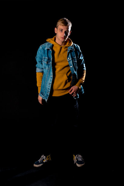 时尚工作室肖像图片下载