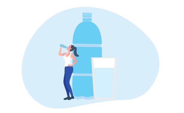 健康的妇女饮用水从塑料瓶矢量插图。健康的生活方式的概念图片下载