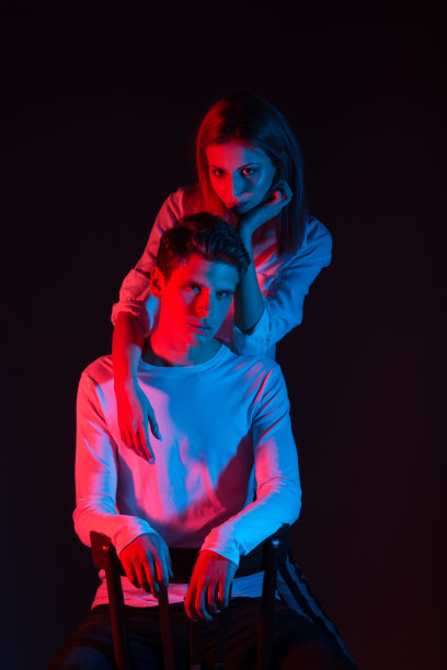 性感优雅的夫妇图片下载