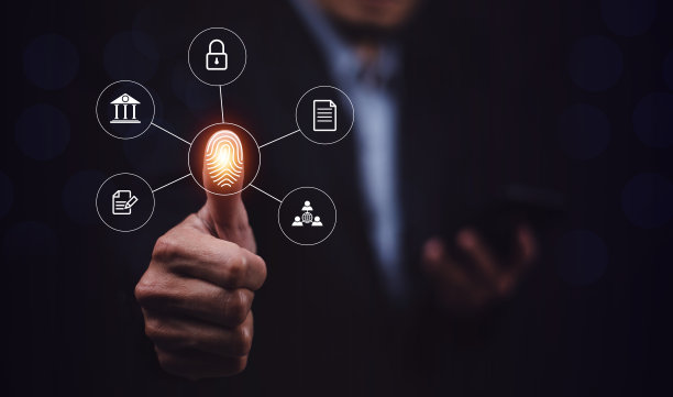 商人通过扫描指纹来解锁安全系统、互联网存储和金融系统、银行和个人信息图片下载