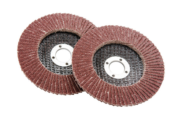 砂纸磁盘。平面砂纸砂磨抛光轮刀片孤立在白色上与剪切路径图片下载