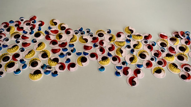 装饰塑料多色眼睛图片下载