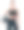 这张照片是一个运动的年轻女子在工作室背景下与一个实心球摆姿势图片下载