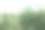 潮湿的窗户玻璃。雨滴密切起来。背景。纹理。图片下载
