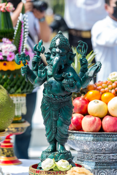 Ganesh雕像。甘尼萨是泰国寺庙里的印度教神。图片下载