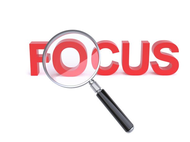 放大镜在白色背景聚焦字母上的3d渲染图片下载