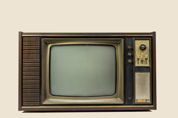 老式电视孤立了。木制盒子的复古电视图片下载
