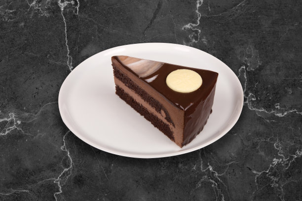 一块黑巧克力蛋糕图片下载