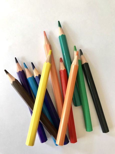 彩色铅笔图片下载