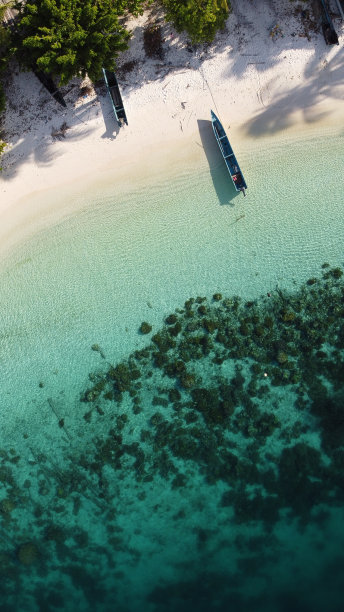 休息的船图片下载