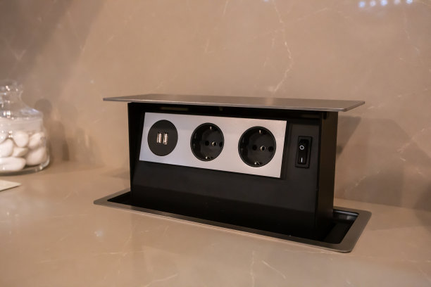 当代内置插座内置表-近距离照片与选择焦点图片下载