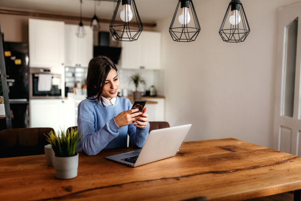 互联网是世界的钥匙图片下载