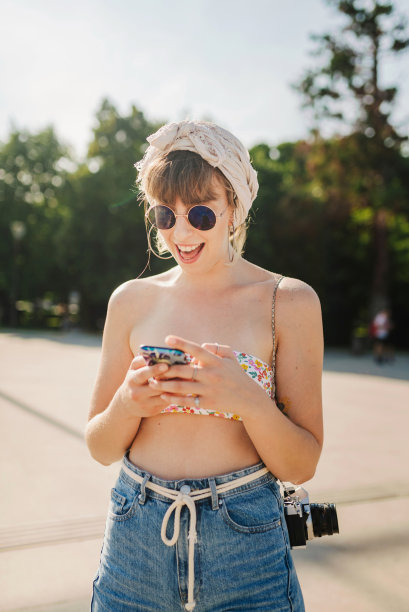 夏天的氛围。图片下载