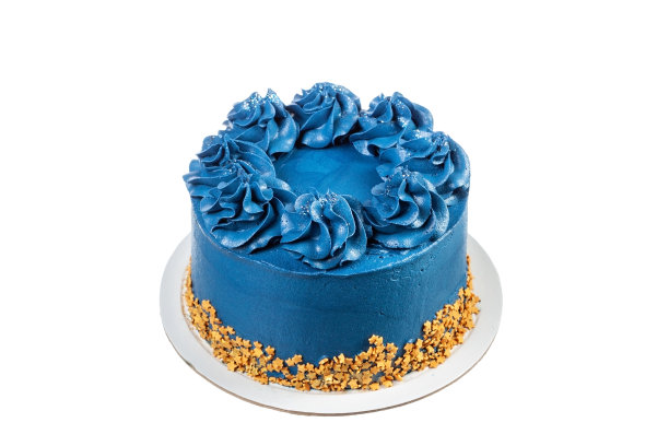 创意蓝色奶油玫瑰蛋糕在白色背景为生日庆祝。图片下载