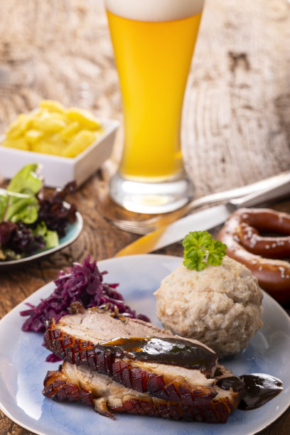 巴伐利亚烤猪肉图片下载