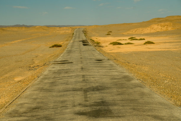 空的柏油路图片下载