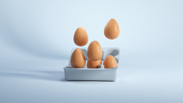 在淡蓝色的背景下，放入装有六个棕色鸡蛋的盒子。新鲜的有机鸡蛋在鸡蛋容器。图片下载