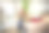 女人在收拾行李去度假图片下载