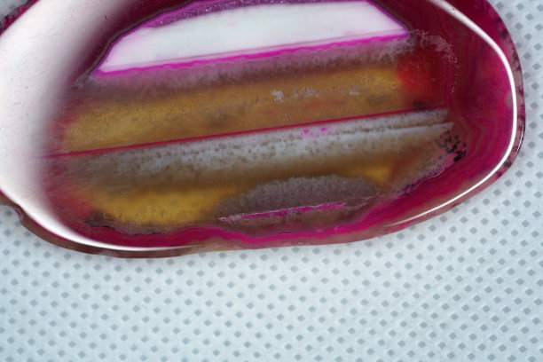 宝石也被称为宝石是一种矿物或有机物质，图片下载