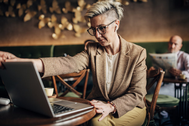 商人的咖啡馆图片下载