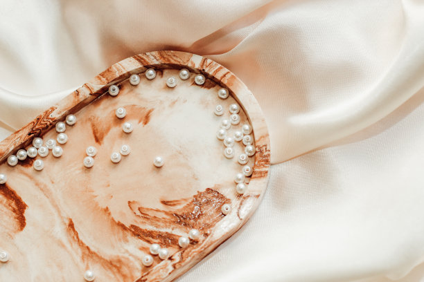 石膏大理石装饰站珍珠首饰珠图片下载