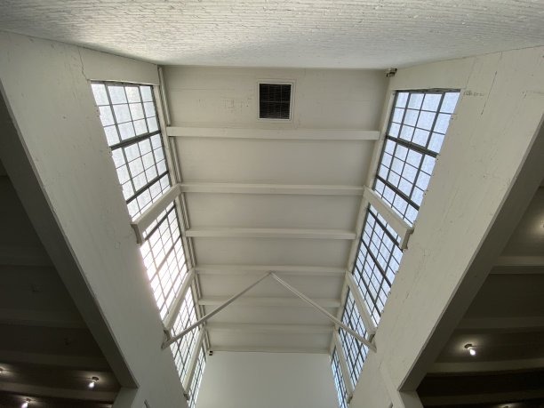 内部建筑与阁楼窗户图片下载