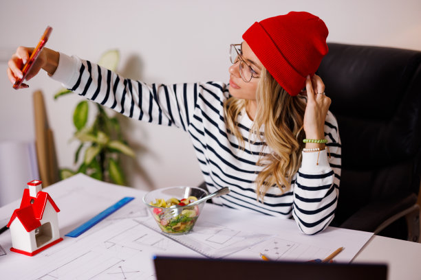 自拍时间图片下载