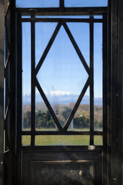 建筑窗细部架构图片下载