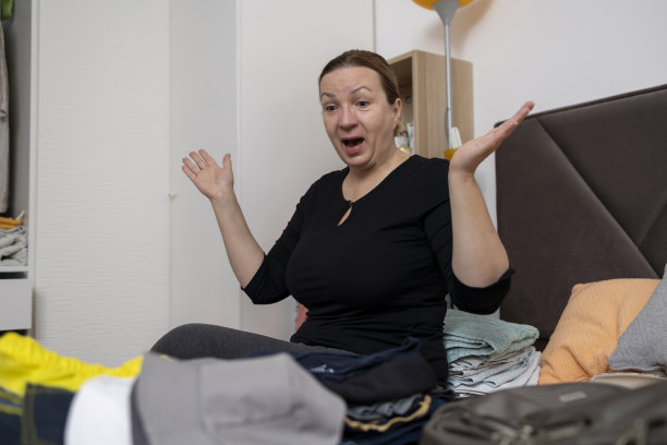 每个女人的困境……图片下载