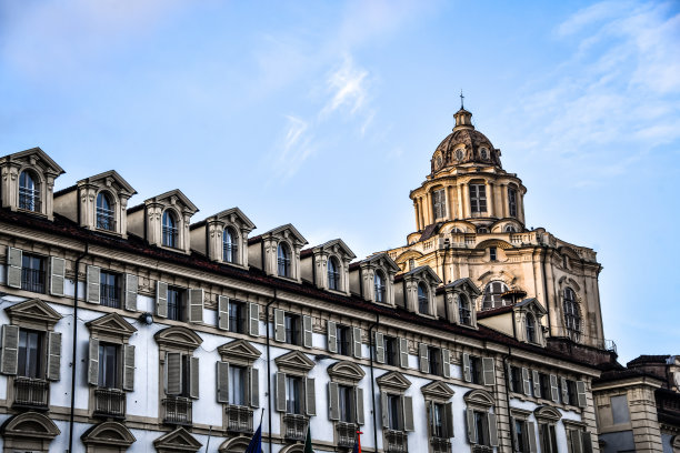 意大利都灵古城的传统意大利建筑图片下载