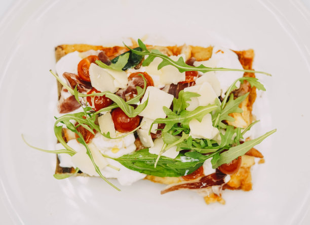 按片出售的意大利式披萨图片下载