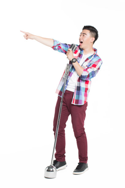 中国青年男歌手图片下载