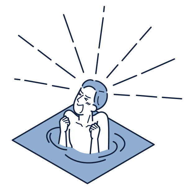 一个男人在桑拿后洗个水浴，感觉神清气爽图片下载