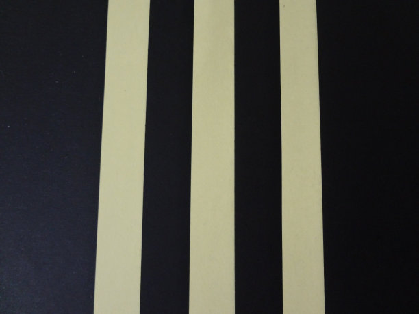 抽象线条几何图案。黑白条纹纹理-创造性的单色背景。图片下载