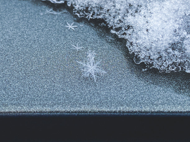 雪花插图图片下载