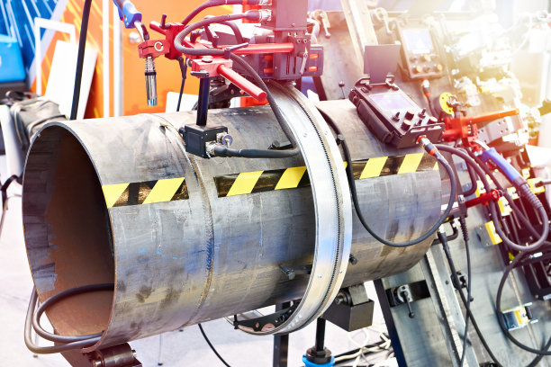 大型金属管焊接设备图片下载