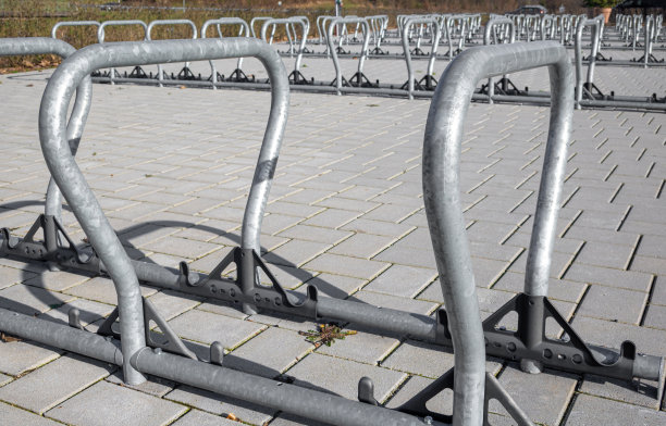 一组现代自行车架图片下载