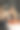肌肉发达的男人在健身房里秀肌肉图片下载