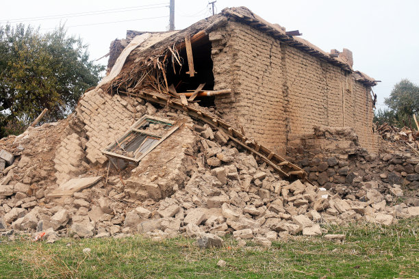 村庄在地震后图片下载