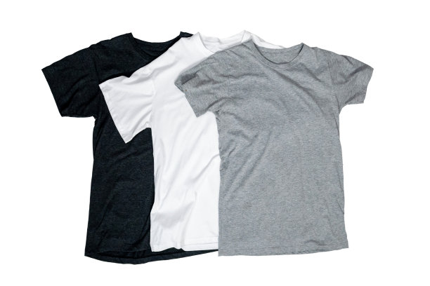 白色背景的t恤图片下载