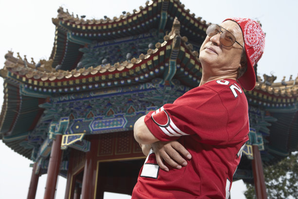 幽默的老年人图片下载