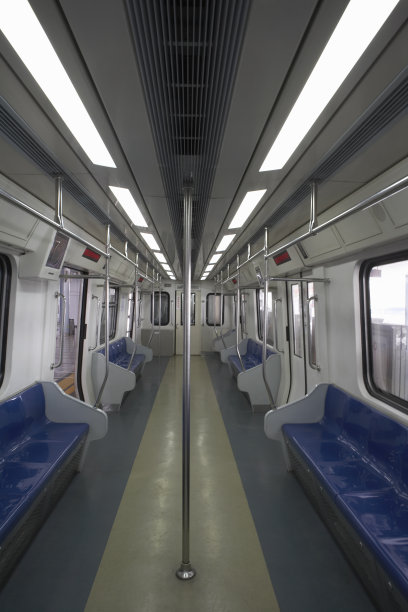 城铁车厢内部图片下载