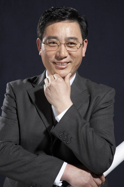 商务男士肖像图片下载