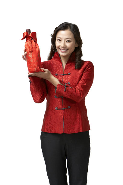 妈妈手拿红酒图片下载